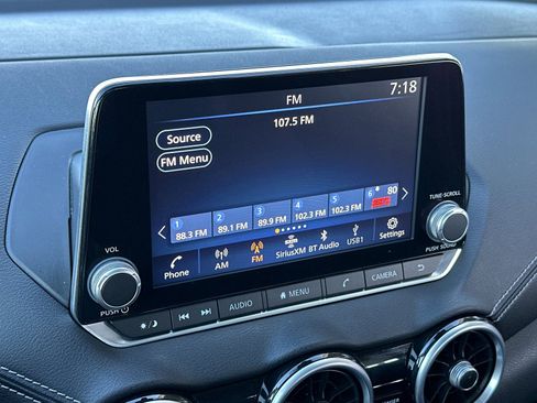 Used 2022 Nissan Sentra SV image 16