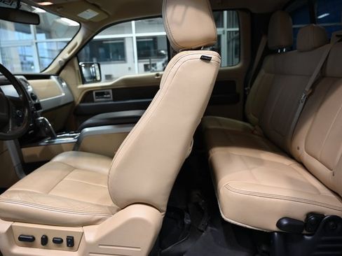 Used 2013 Ford F150 Lariat w/ Lariat Chrome Pkg image 9