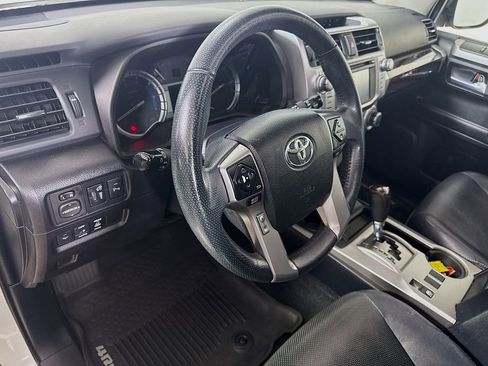 Used 2017 Toyota 4Runner Limited image 9