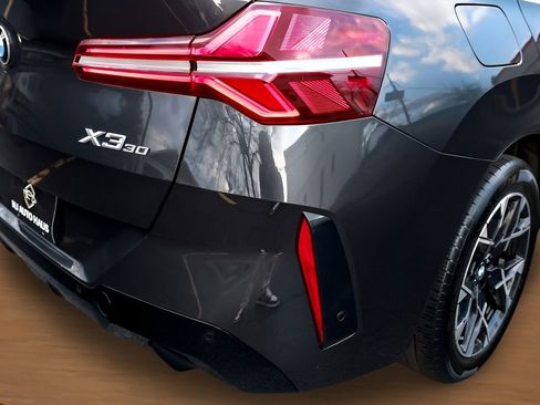 Used 2025 BMW X3 xDrive30i image 12