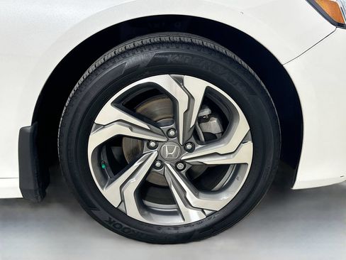 Used 2020 Honda Accord EX-L image 10