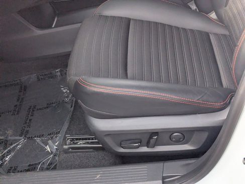 Certified 2025 Nissan Rogue SV w/ Rock Creek Premium Package image 21