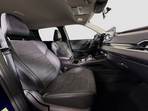 Used 2023 Mitsubishi Outlander SE image 29