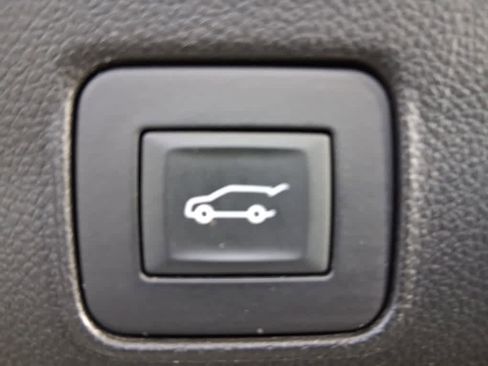 Used 2023 Chevrolet TrailBlazer RS w/ Sun and Liftgate Package image 21