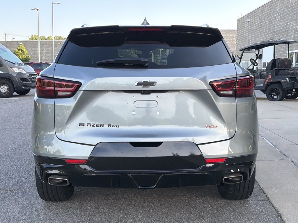 Used 2023 Chevrolet Blazer RS w/ Driver Confidence II Package AWD/4WD image 4