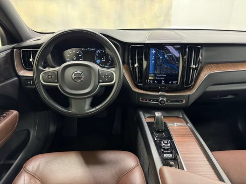 Used 2021 Volvo XC60 T8 Inscription Expression AWD/4WD image 20