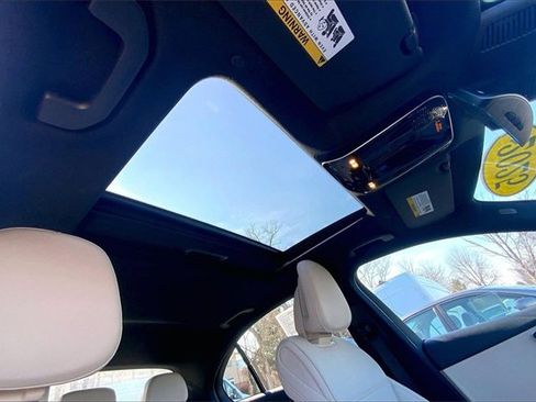 Used 2025 Mercedes-Benz C 300 C 300 image 11