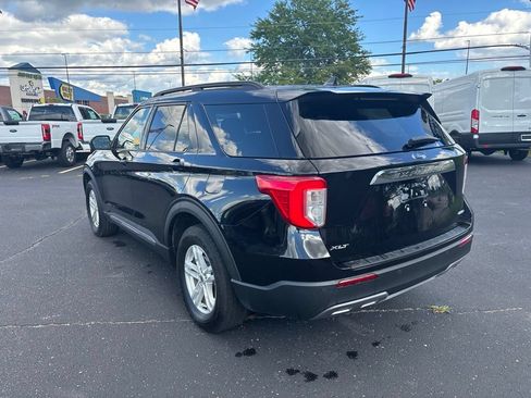 Used 2022 Ford Explorer XLT w/ Equipment Group 202A AWD/4WD image 7