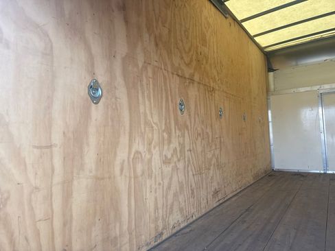 Used 2024 Ford E-450 and Econoline 450 Super Duty w/ Power Windows & Locks Group image 36