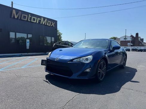 Used 2014 Scion FR-S RWD image 1