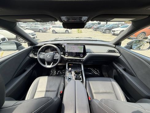 Used 2025 Lexus TX 350 AWD w/ Technology Package image 23