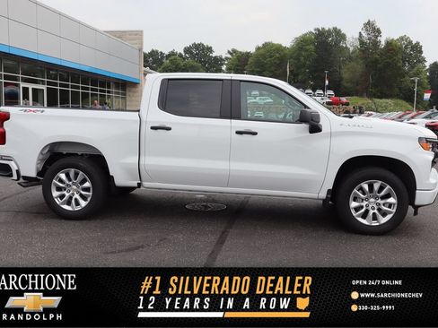 New 2026 Chevrolet Silverado 1500 Custom AWD/4WD image 1