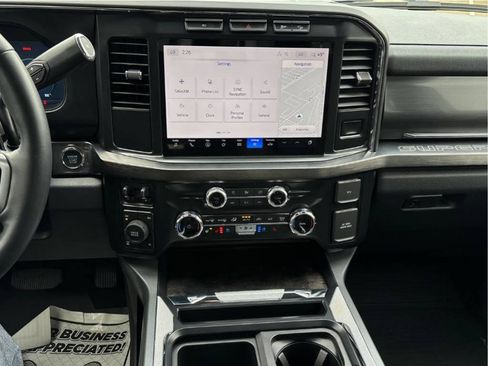 Used 2024 Ford F350 Lariat w/ Sport Appearance Package image 7