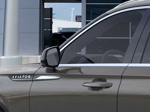 New 2026 Lincoln Aviator Reserve AWD/4WD image 20