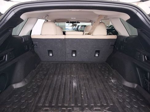 Used 2023 Subaru Outback Limited image 23