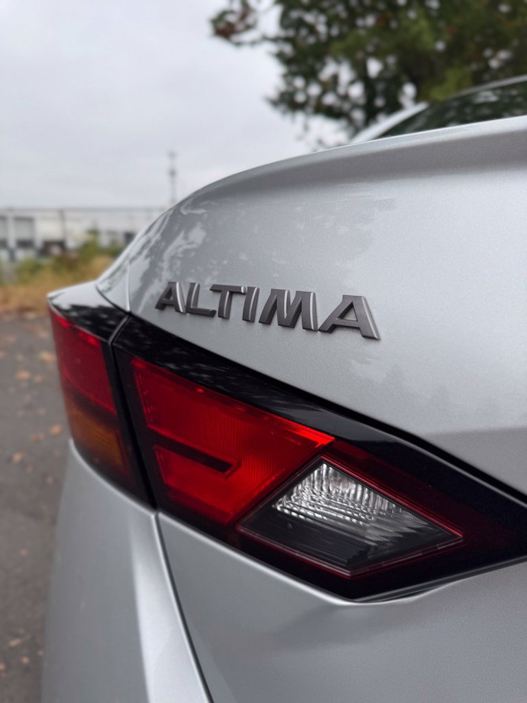 Used 2024 Nissan Altima 2.5 SV w/ SV Premium Package FWD image 40