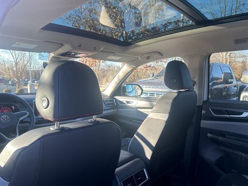 New 2026 Volkswagen Atlas Peak Edition AWD/4WD image 29