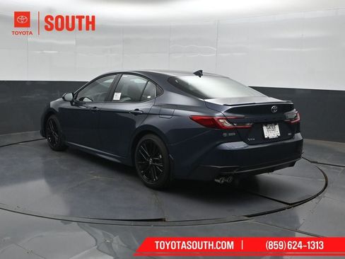 New 2026 Toyota Camry SE FWD image 8