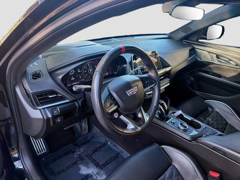 Used 2022 Cadillac CT4 V Blackwing w/ Carbon Fiber 1 Package image 9