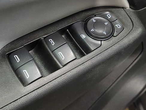 Used 2023 Chevrolet Equinox LS w/ LPO, Floor Liner Package FWD image 27
