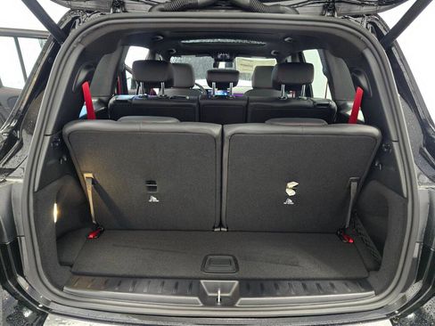 New 2026 Mercedes-Benz GLB 35 AMG 4MATIC image 11