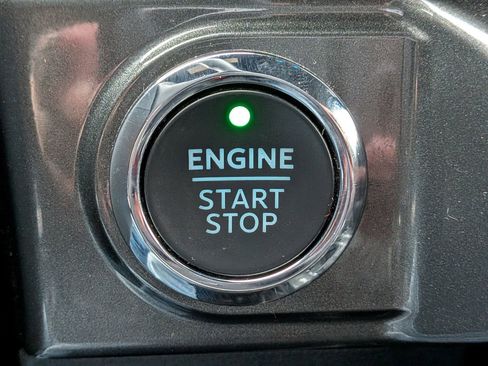 Certified 2023 Ford F150 XLT w/ Equipment Group 302A High image 31