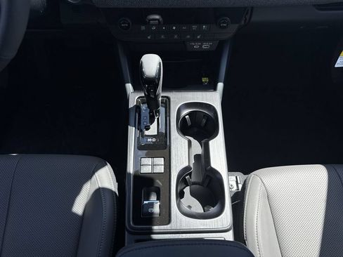 New 2026 Subaru Outback Limited AWD/4WD image 22
