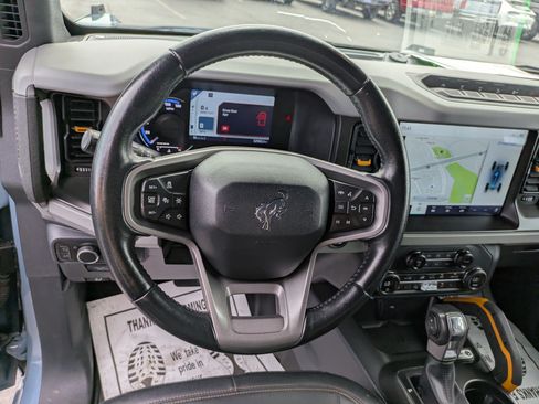 Certified 2023 Ford Bronco Badlands AWD/4WD image 15
