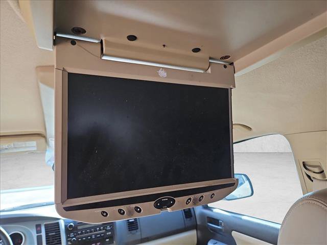Used 2008 Toyota Sequoia SR5 RWD image 15