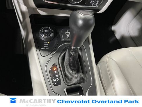 Used 2020 Jeep Cherokee Latitude Plus AWD/4WD image 19