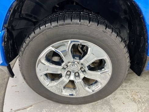 Used 2021 RAM 1500 Big Horn image 25