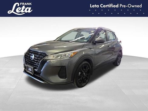 Used 2023 Nissan Kicks SV FWD image 1