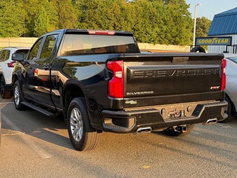Used 2021 Chevrolet Silverado 1500 RST AWD/4WD image 3