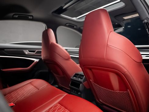 Used 2024 Audi S6 Premium Plus w/ Premium Plus Package image 70