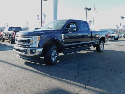 Used 2022 Ford F250 XLT w/ XLT Premium Package image 4