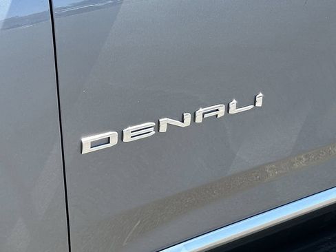 New 2026 GMC Yukon Denali AWD/4WD image 32
