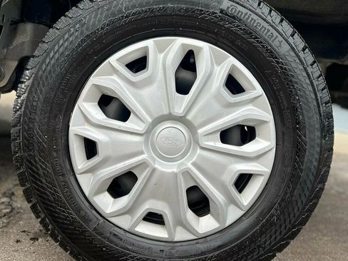 Used 2023 Ford E-Transit T-350 image 26