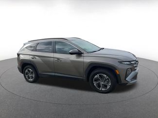 Used 2025 Hyundai Tucson Blue video 2