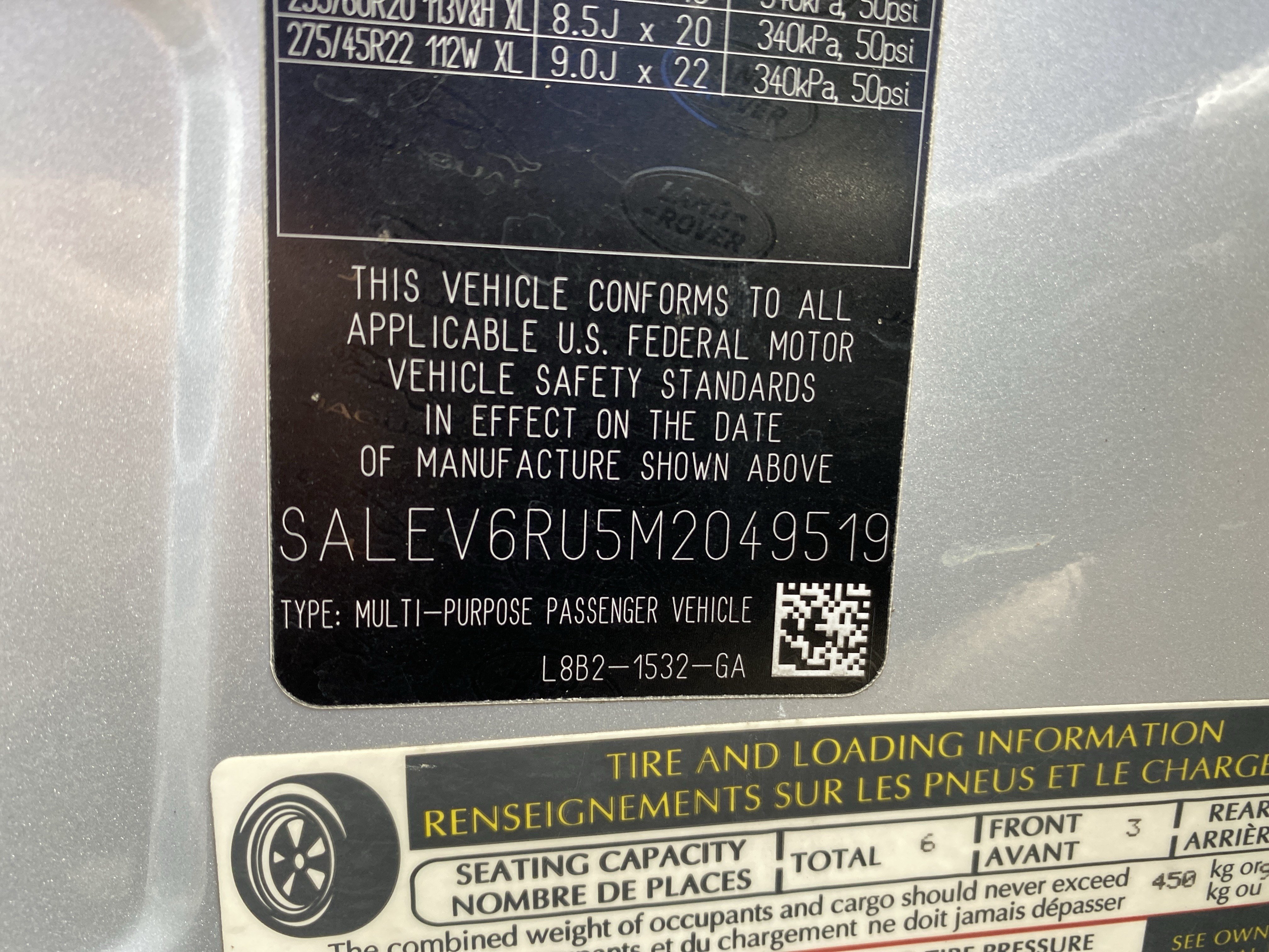 Used 2021 Land Rover Defender 90 First Edition AWD/4WD image 38