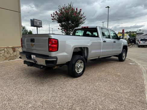 Used 2018 Chevrolet Silverado 2500 W/T RWD image 9