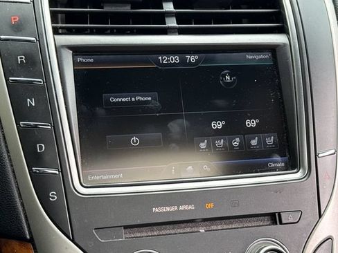 Used 2016 Lincoln MKX Reserve w/ Climate Package AWD/4WD image 27