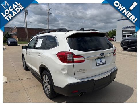 Used 2022 Subaru Ascent Premium w/ Convenience Package AWD/4WD image 8