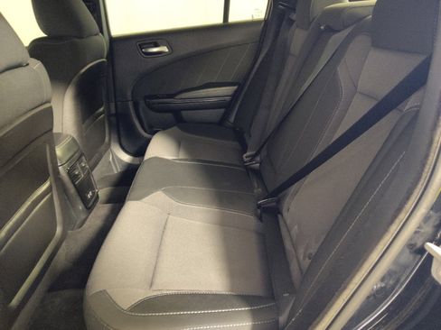 Used 2019 Dodge Charger SXT w/ Blacktop Package RWD image 18