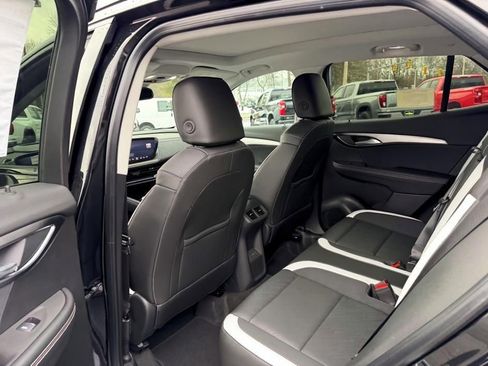 New 2026 Buick Envision Sport Touring image 9