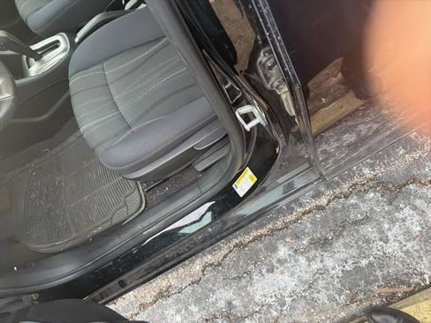 Used 2012 Chevrolet Sonic LT image 57