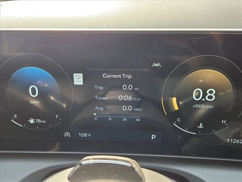 Used 2025 Hyundai Tucson Limited FWD image 11