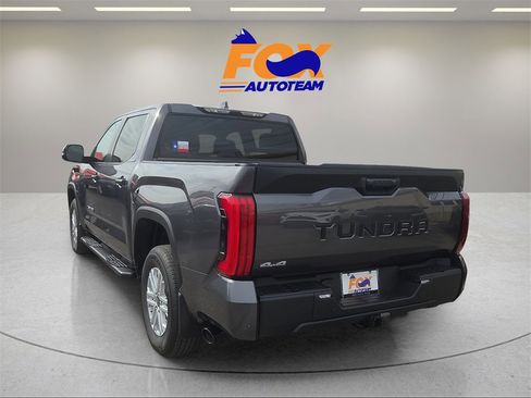 New 2026 Toyota Tundra SR5 image 3