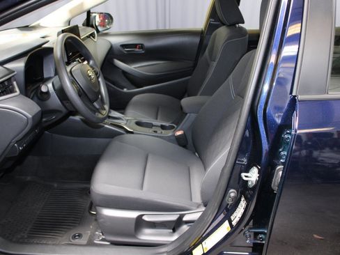 Used 2026 Toyota Corolla LE FWD image 33