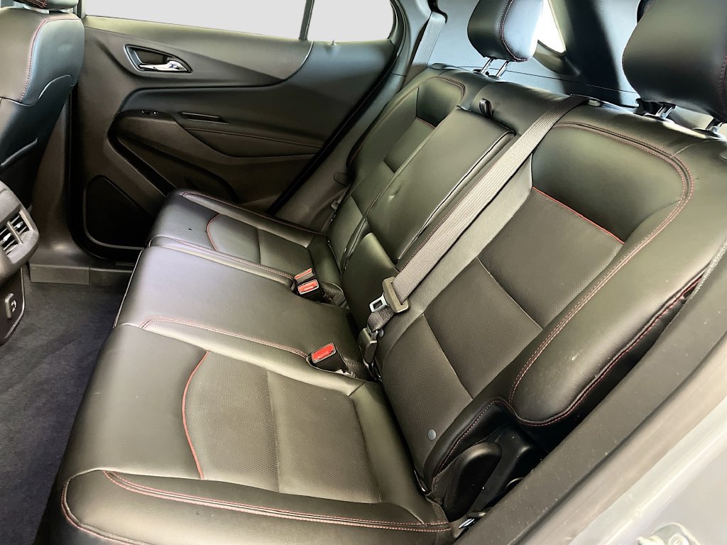 Used 2024 Chevrolet Equinox RS w/ RS Leather Package AWD/4WD image 26