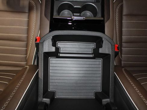 New 2026 GMC Yukon XL Denali Ultimate AWD/4WD image 36